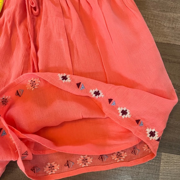 Hollister Strapless Embroidered Romper Coral SZ X Small - Picture 7 of 13